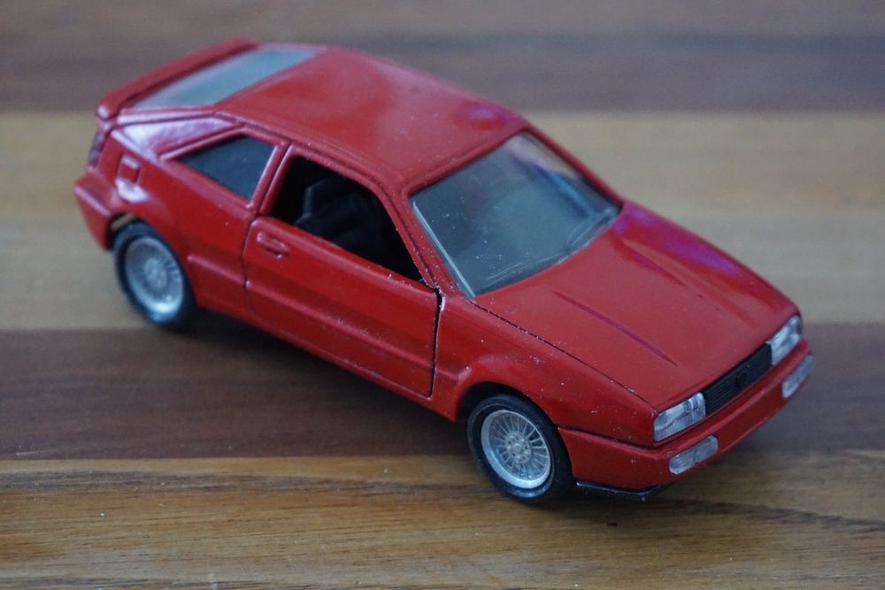 Schabak 1/43 Volkswagen VW Corrado türkis/metallic #6535