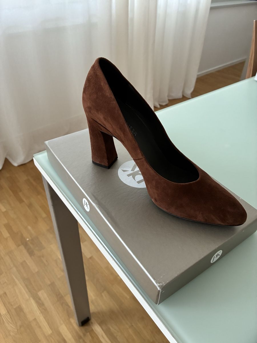 Chaussures femmes: Schuhe  – D'occasion à Zürich par Bemey5268
