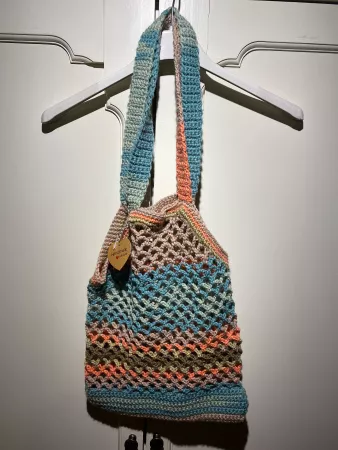 %TASCHE ,BUNT-HANDGEMACHT%