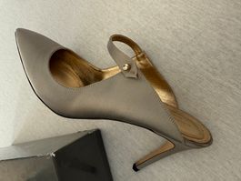 Alberta Ferretti limited edition Pumps in silbergrau neu