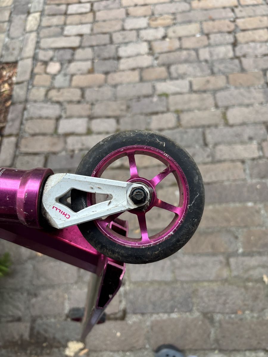 Kickboard: Scooter – D'occasion à Widen par jul_tj2b 2