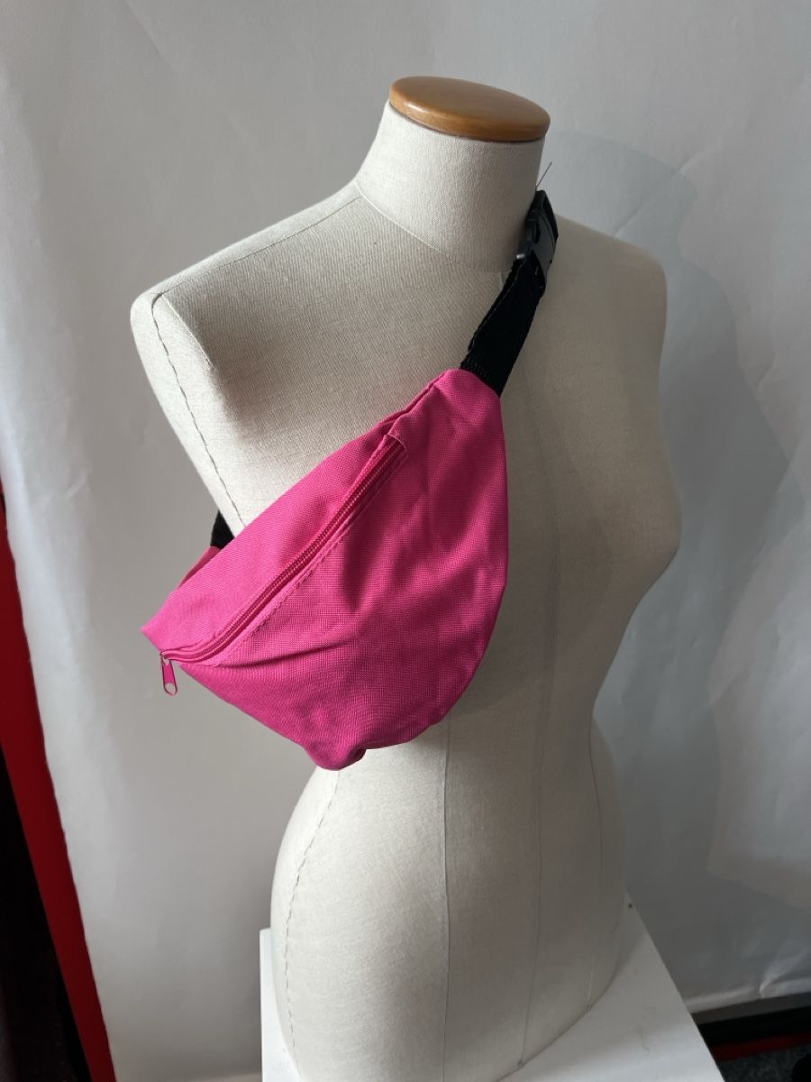 Taschen: Beutel pink Rucksack Grün  – Gebraucht aus Oberglatt ZH von ble_75jw 6