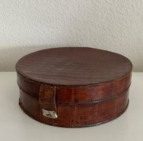 Schachtel mit Kroko-Prägung Original 20er/30er Jahre