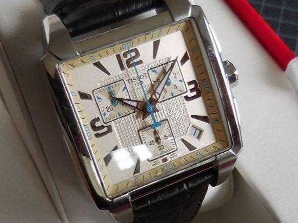Tissot Uhren: TISSOT QUADRATO quarz chrono beige – Neu (gemäss Beschreibung) aus Waldstatt von 37bernhard79