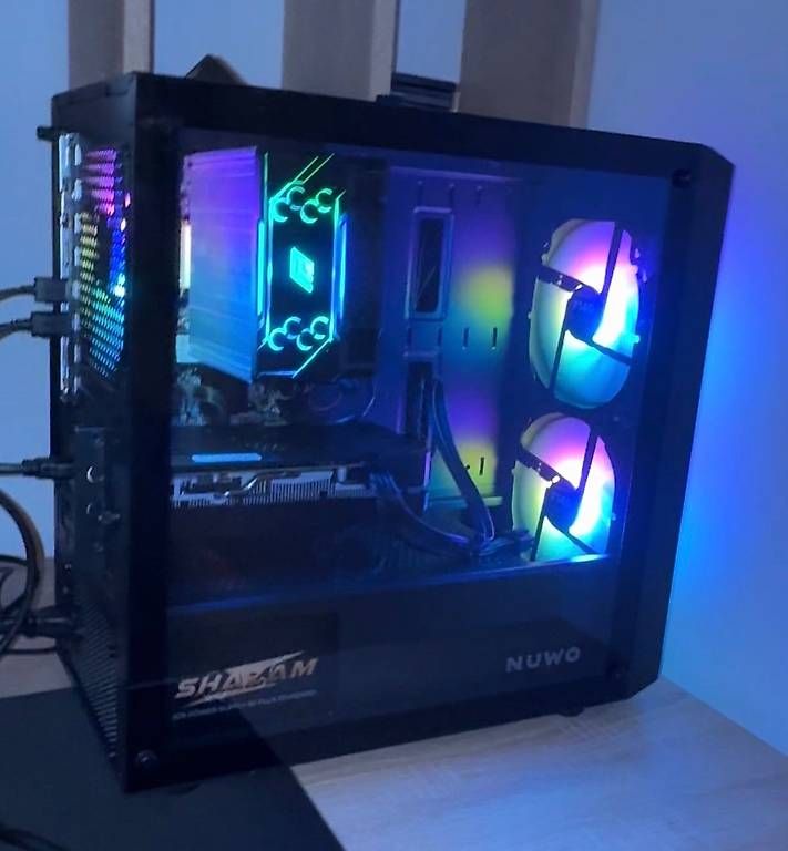 PCs: Computer usato come nuovo prezzo trattabile  – Gebraucht aus Mezzovico von ale_6c5t