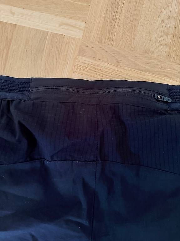 North Face Pantalons: The North Face Shorts – D'occasion à Basel par alu_l9s8 4