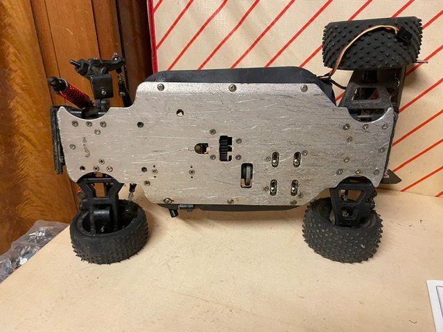 Carson RC Kits de montage: RC Buggy 1:10 Carson – Défectueux à Rudolfstetten par Rrst1968 3
