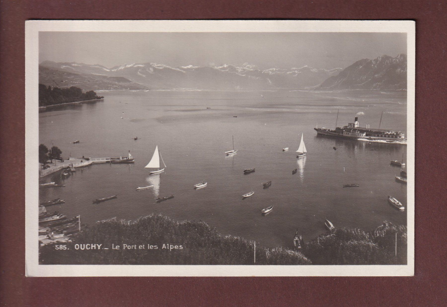 Cartes postales: LAUSANNE - Ouchy - Bateau CGN – D'occasion à Pully par nicecards