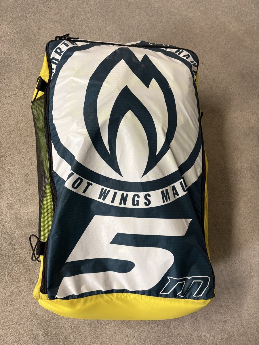 Kite: Hotwings Wingfoil Wing 5m neuwertig mit Pumpe – Gebraucht aus Muntelier von a_g_6bw2 9