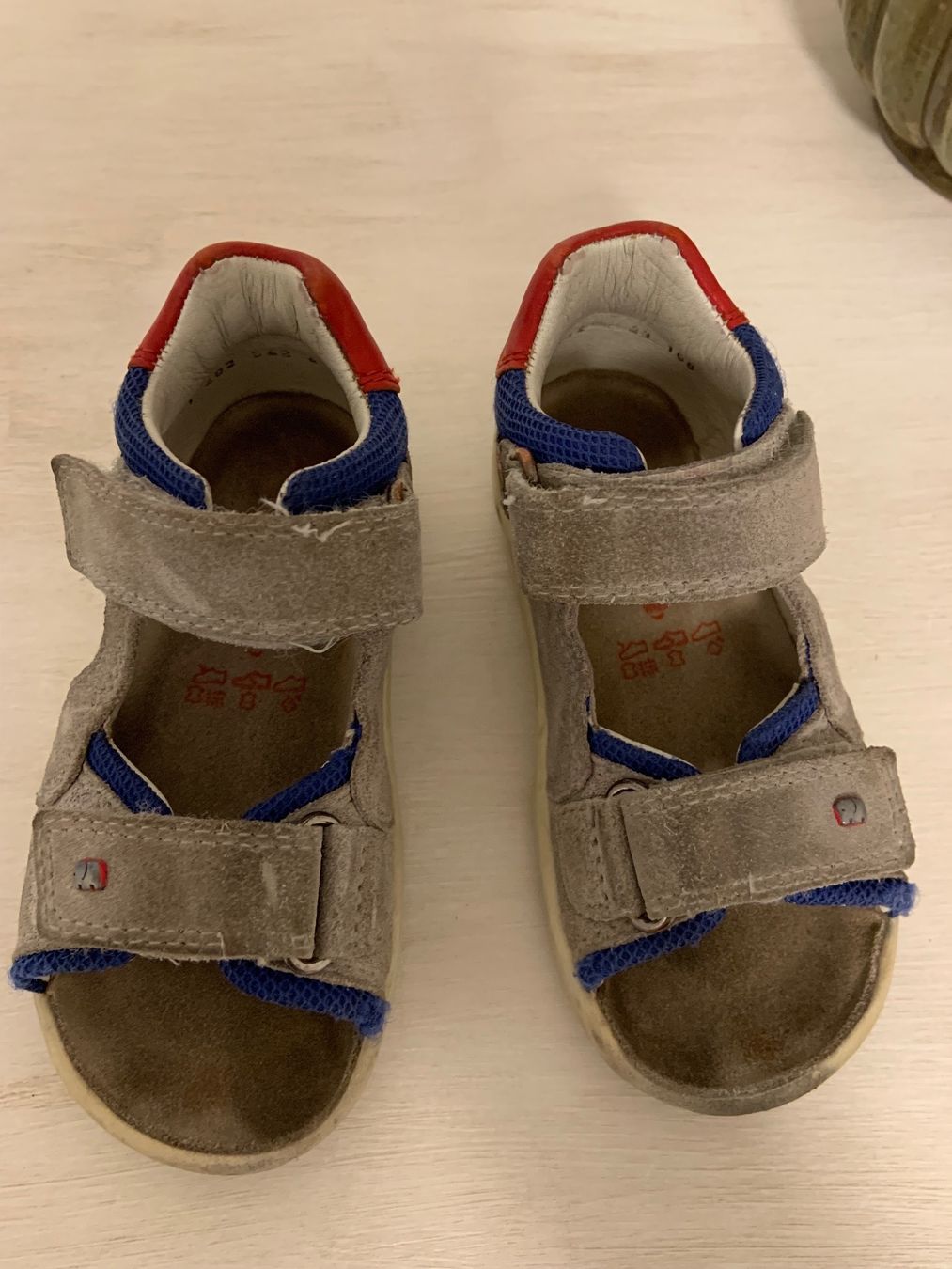 Elefanten Schuhe für Jungen: Kinder Sandalen Gr. 23 Leder – Gebraucht aus Zürich von bur_6jq9 5