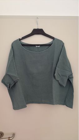 T-Shirt size  M 