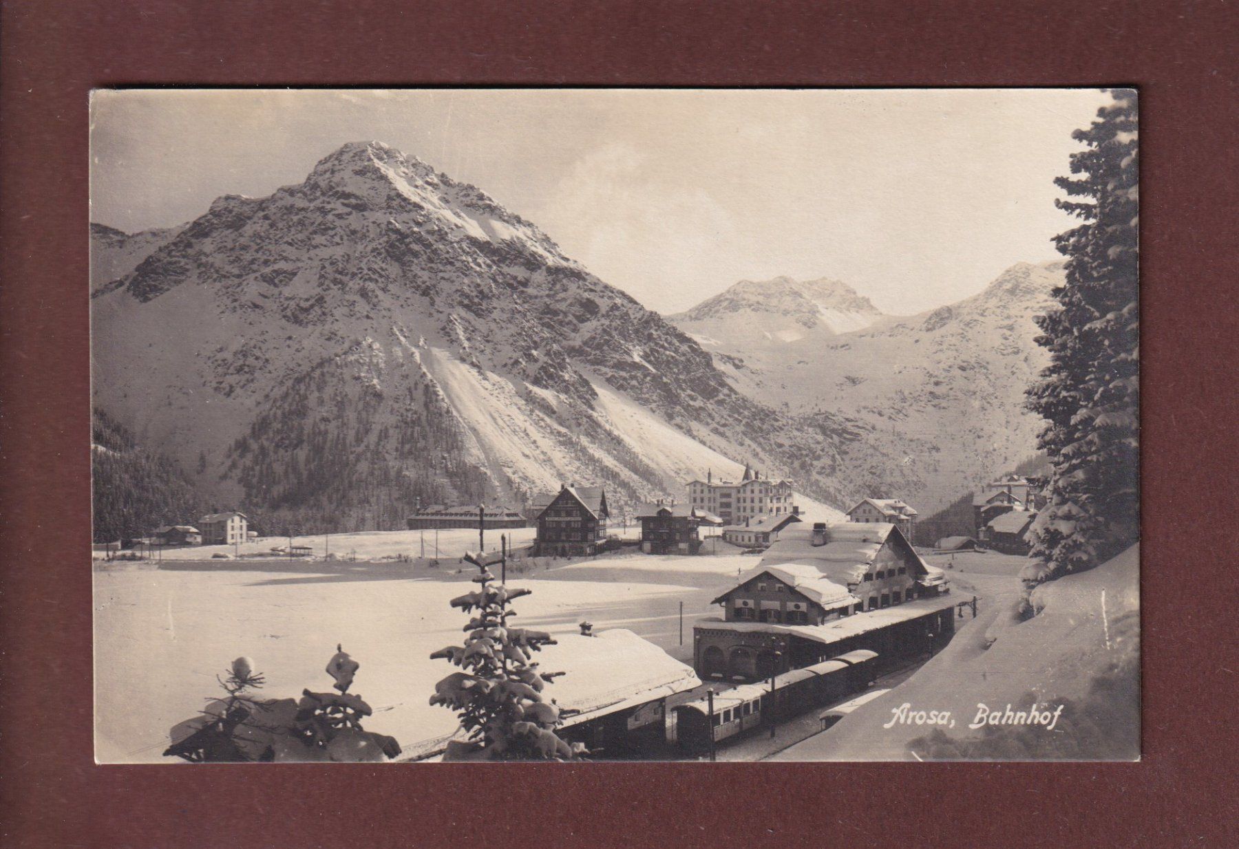Cartoline postali: AROSA - Bahnhof – Usato da Pully venduto da nicecards