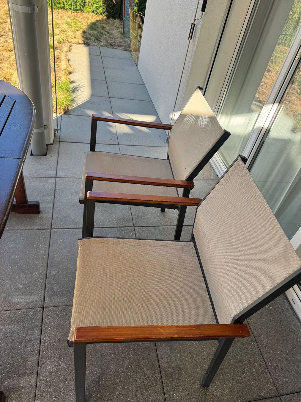 Tischset: Gartentisch-Set mit 4 Stühlen – Gebraucht aus Schwerzenbach von Delta123 9