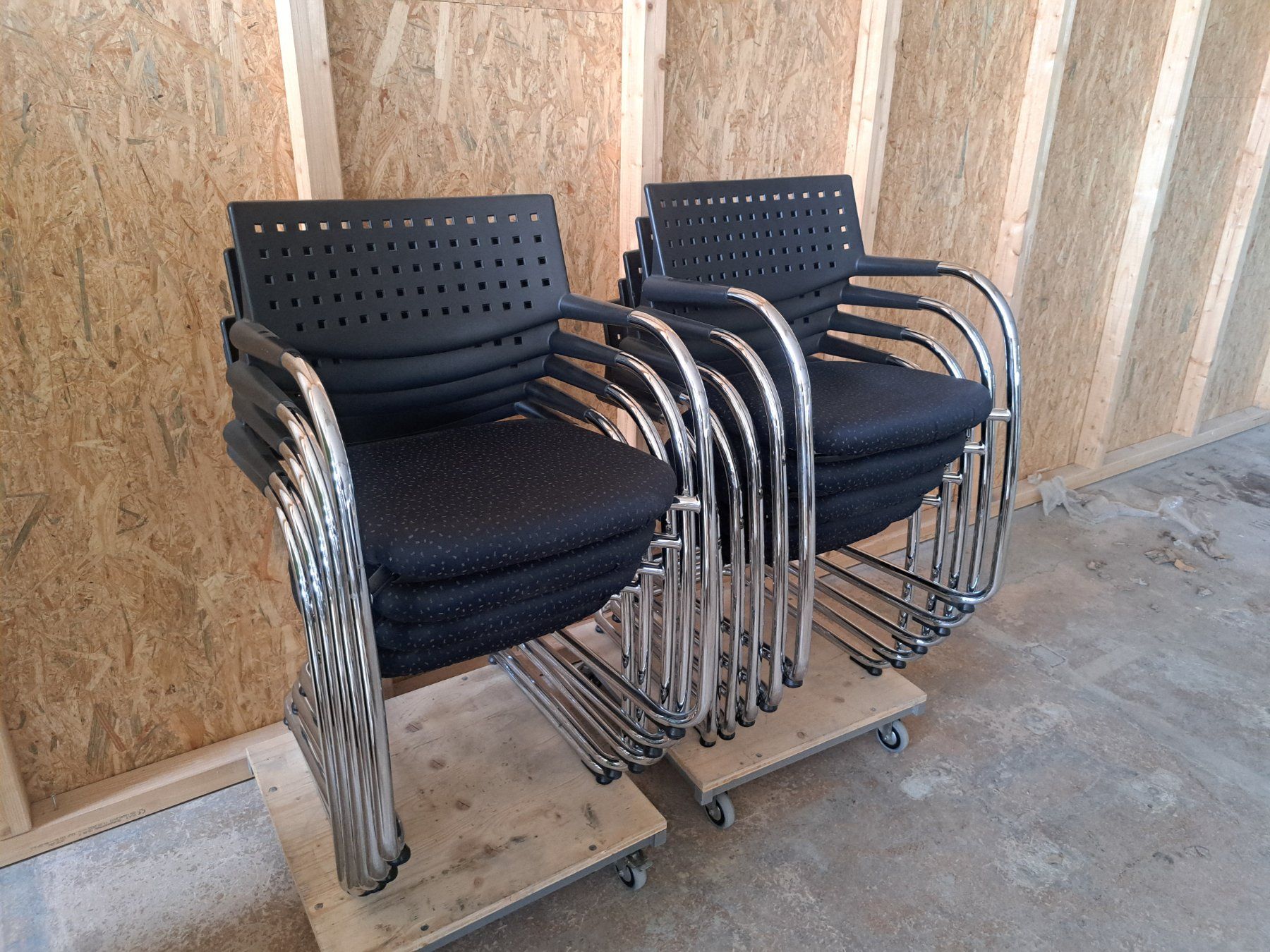 Chaises: 10x Vitra Stapelstuhl Freischwinger – D'occasion à Belp par deal-now 9