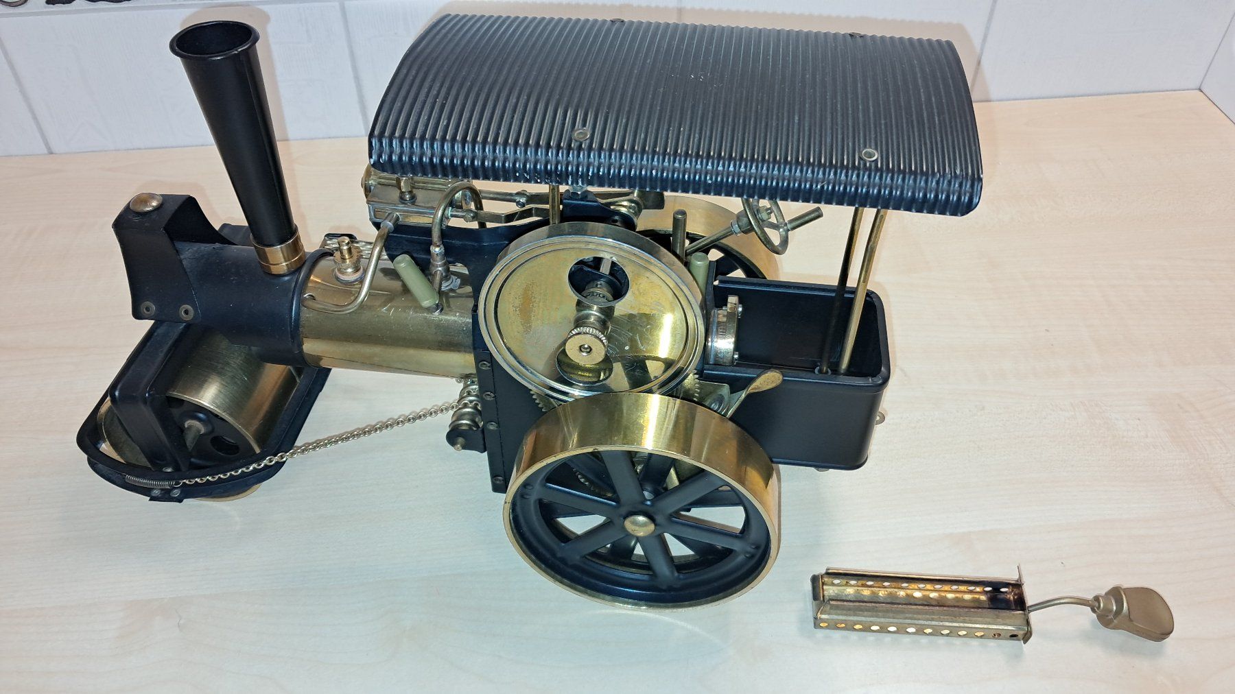 Wilesco Kit di modellismo & Modellini statici: Wilesco D36 schwarz black / D366 – Usato da Güttingen venduto da relaht 4