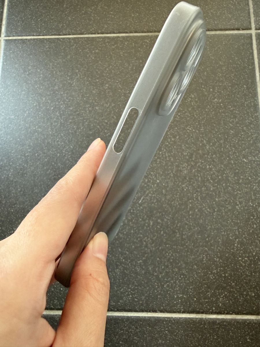 Cover & Protezioni schermo: Neue transparente Iphone 15 Pro Hülle – Nuovo (secondo la descrizione) da Bern venduto da Wil.Wayne 4
