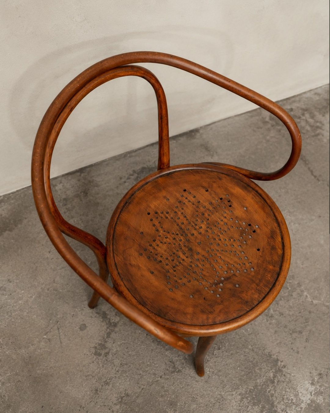 Sedie: CHAISE J&J KOHN – Usato da Moutier venduto da Vintage-signature 4