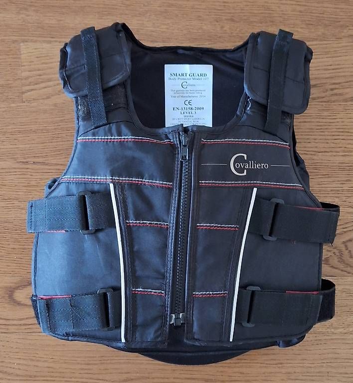 Schutz & Schoner: Cavalliero Sicherheitsreitveste Body Protector 107 – Gebraucht aus Reinach BL von urbanfinds