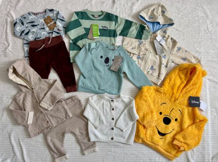 Babykleidung Gr. 74/80 – Hosen, Bodys, Hoodies, Pyjamas ..