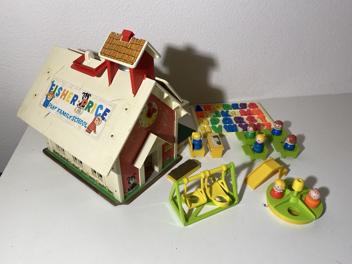 Fisher-Price Giocattoli: Fisher Price Schule – Usato da Winterthur venduto da ben_9vxx