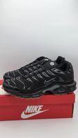 Nike Air Max Plus TN Schwarz Grösse 44 Neu