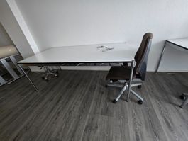 USM Tisch NEUWERTIG