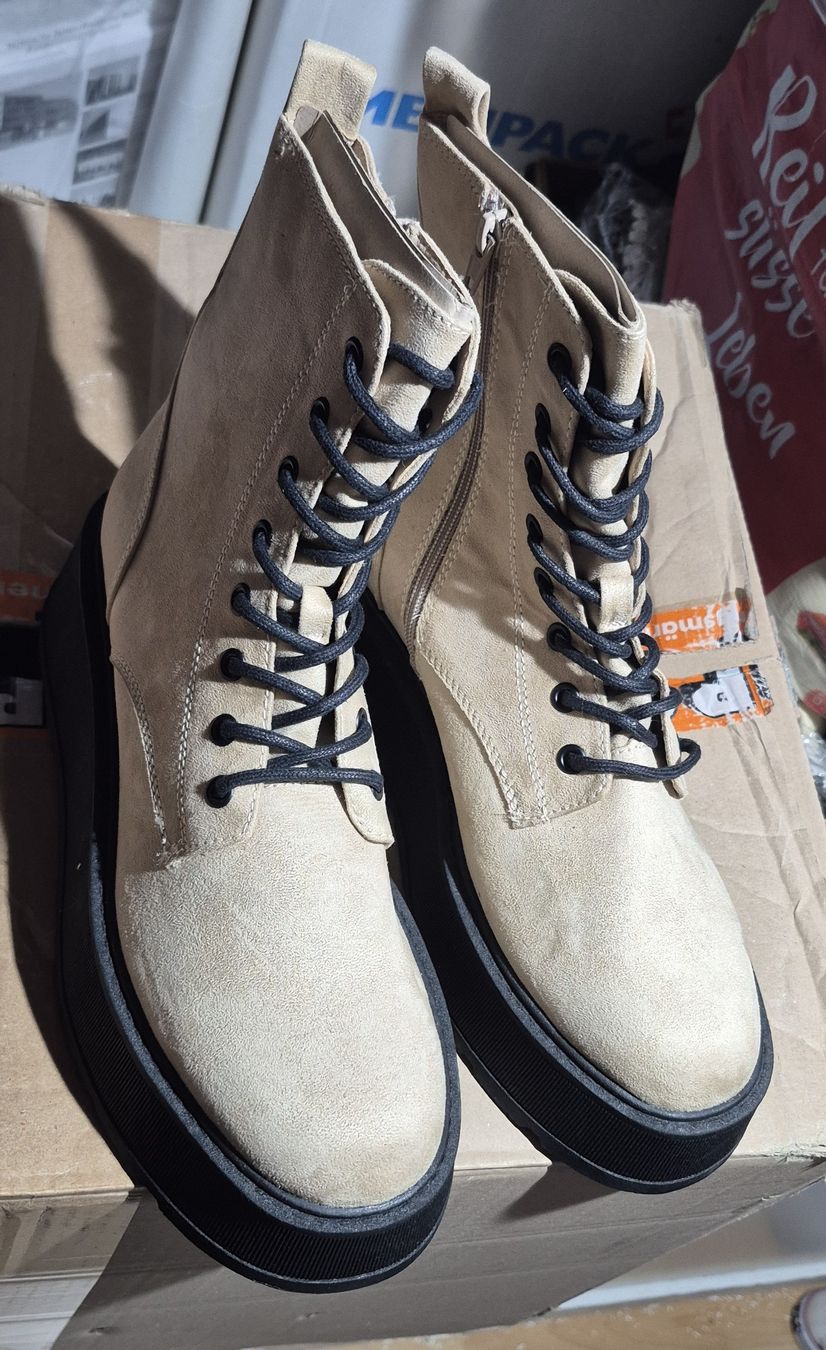 Scarpe da donna: Stiefel – Nuovo (secondo la descrizione) da Wislikofen venduto da ana_j6bc 2