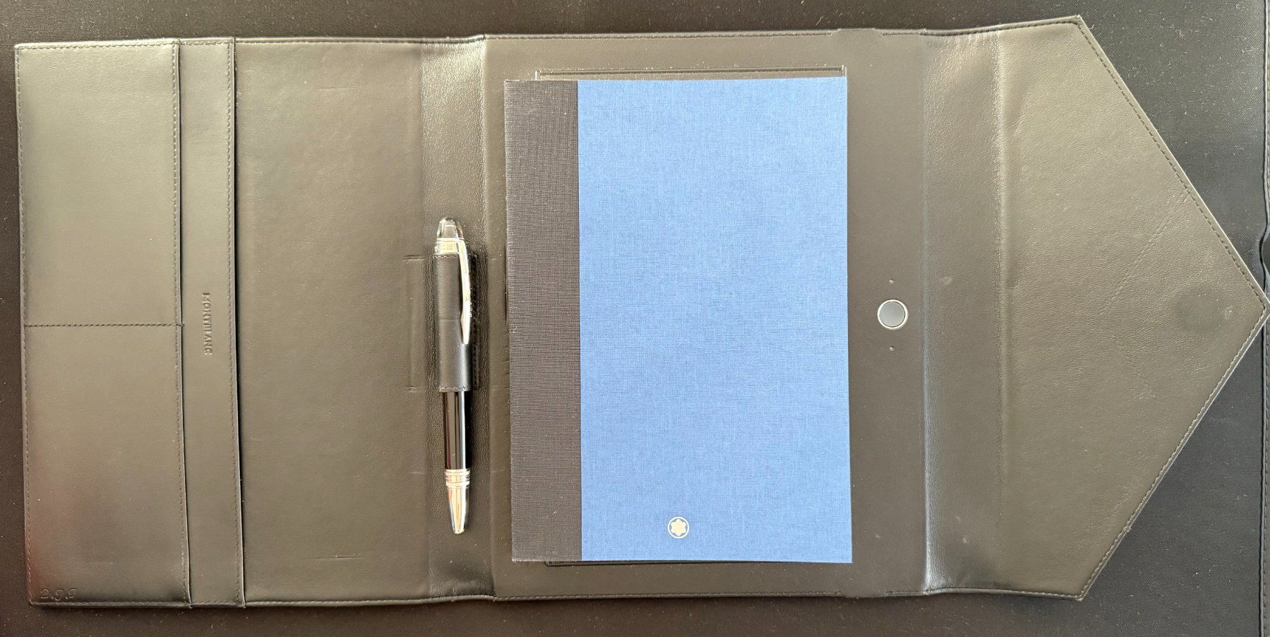 Montblanc Blocchi: Montblanc Augmented Paper Leather folder and pen – Usato da Gland venduto da bfranck