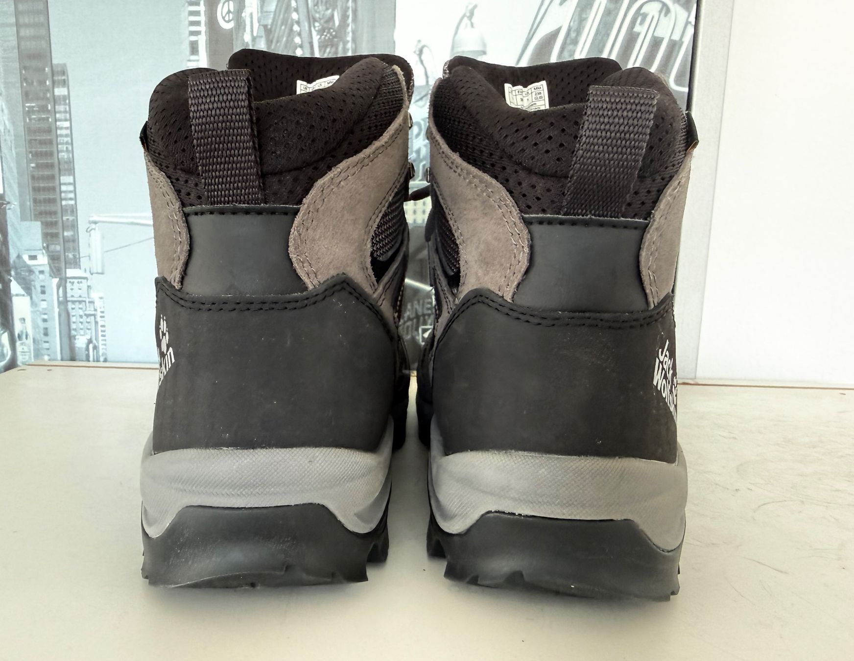 Jack Wolfskin Herrenschuhe: Jack Wolfskin Wanderschuhe – Gebraucht aus Kilchberg ZH von KellerCI 2