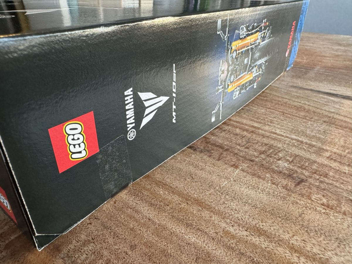 Lego Baukästen: NEU: Lego technic Yamaha 42159 & John Deere 42136 – Neu und originalverpackt aus Zürich von  5