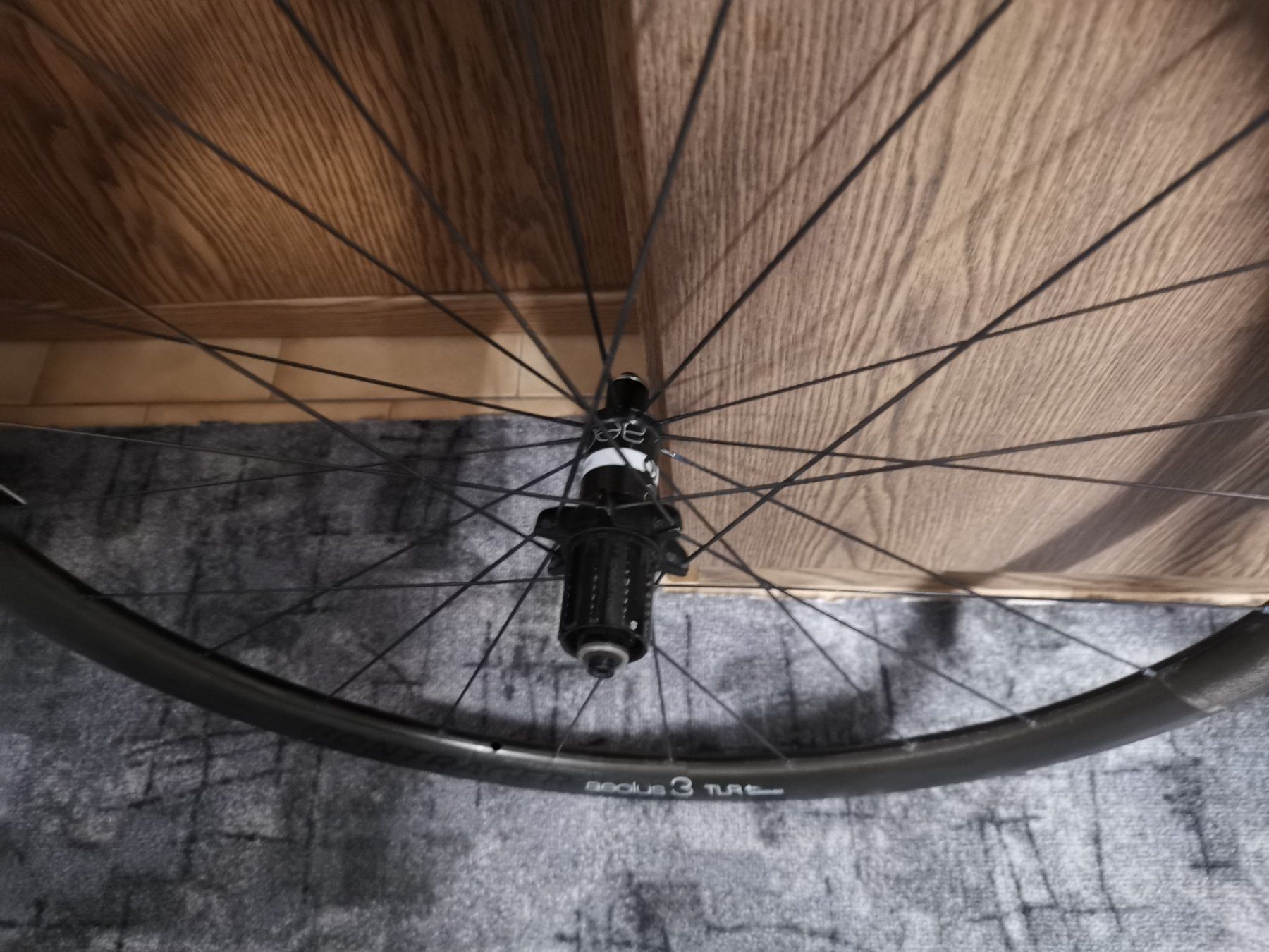 Trek Ersatzteile: Bontrager aeolus 3 TLR – Gebraucht aus Bosco Luganese von svi_vv9w 4