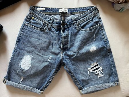 Jeans Shorts Jack & Jones Grösse M Regular Fit guter Zustand