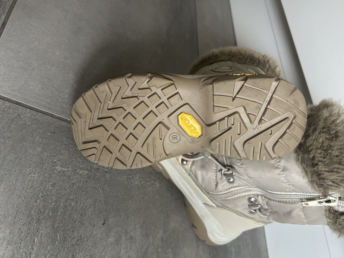 Scarpe per ragazze: Winterstiefel, Grösse 30 – Usato da Engelburg venduto da Quinti15 3