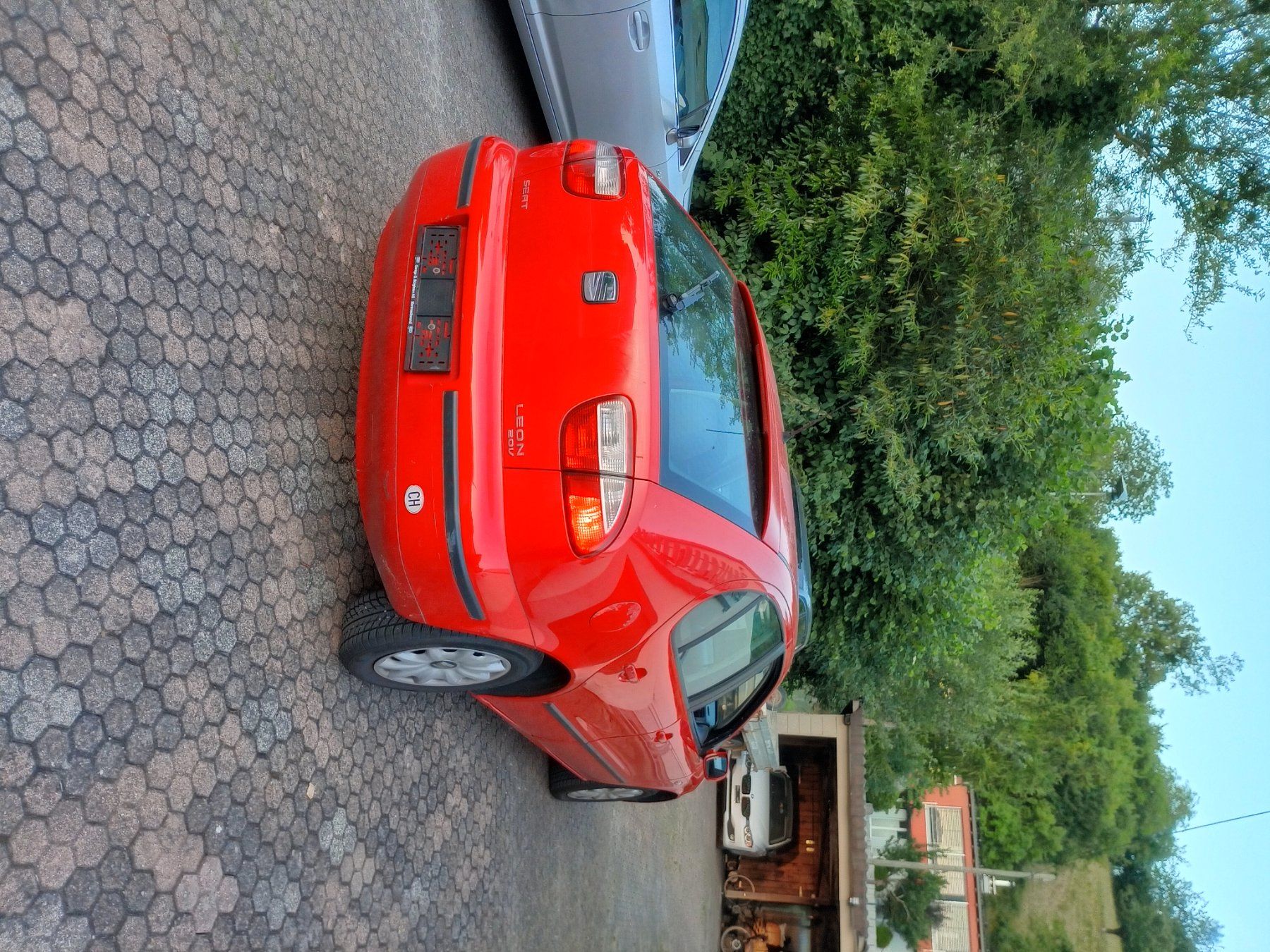 Seat Autos: Seat leon – Gebraucht aus Niederdorf von sadat02 1