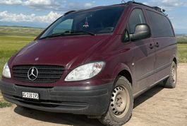 Mercedes Vito dunkelrot Bett, Küche, Solar, AT Reifen