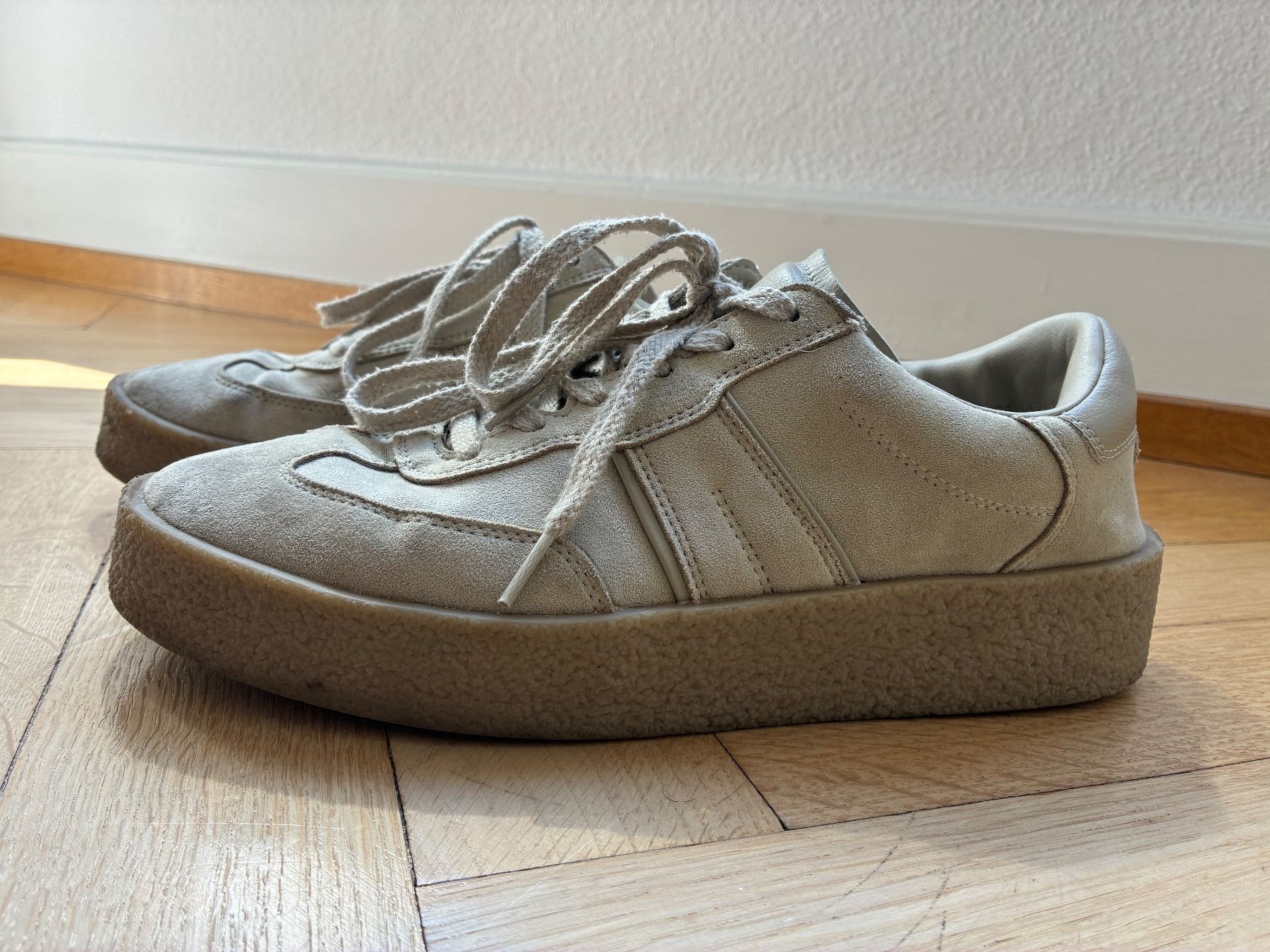 H&M Scarpe da uomo: H&M Sneaker beige - Grösse 44 – Usato da Basel venduto da Jannick_W 2