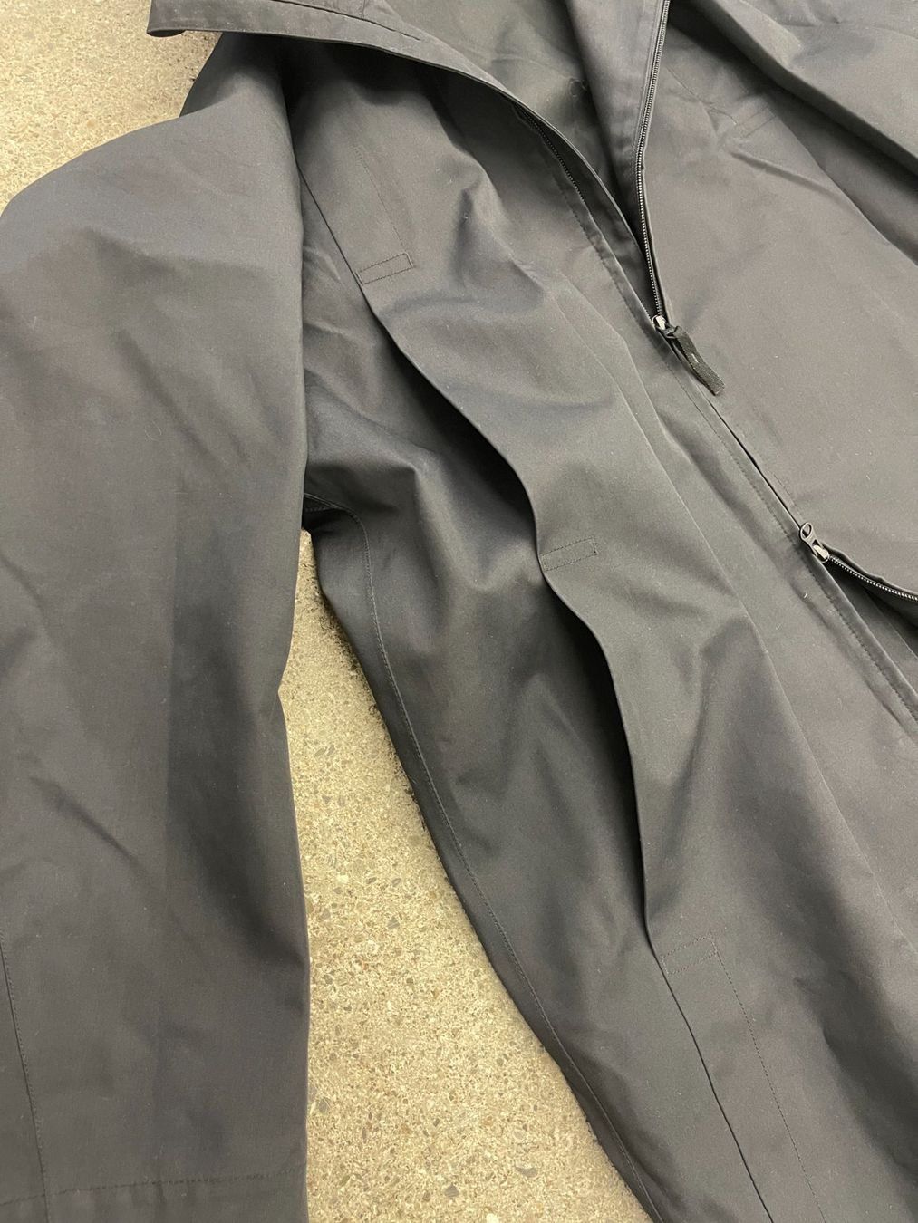 Uniqlo Giacche: Uniqlo U x Christophe Lemaire Tech Coat – Usato da Zürich venduto da msolari92 5