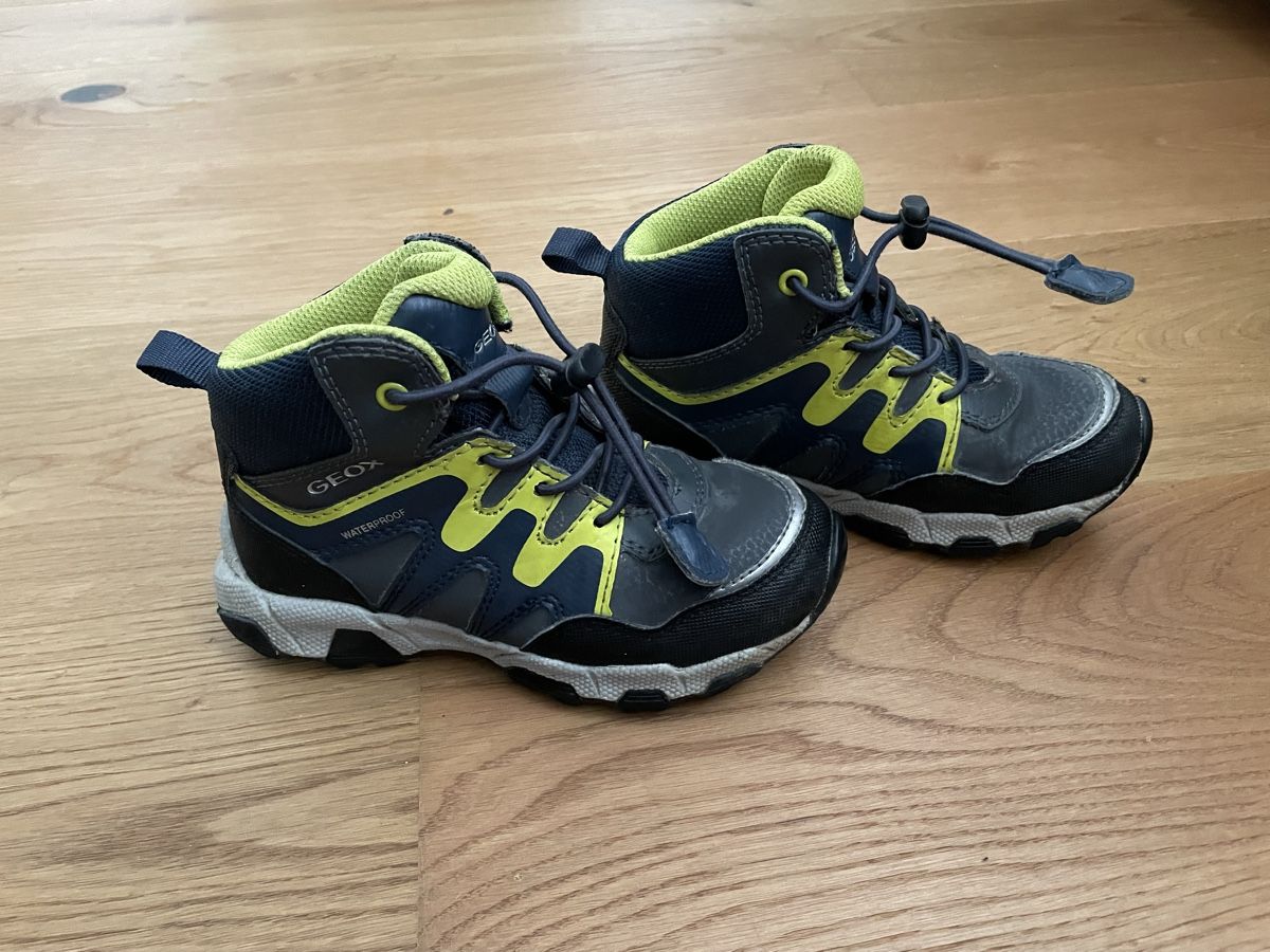 Scarpe per ragazzi: Geos Wanderschuhe Outdoorschuhe – Usato da Davos Dorf venduto da Enzian5105