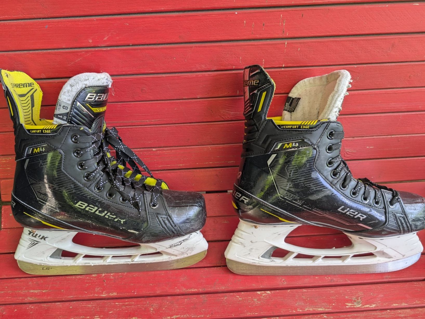Bauer Pattini da ghiaccio: Bauer Supreme M4, Grösse 8, Fit 1 – Usato da Roggwil BE venduto da Xmopx 1