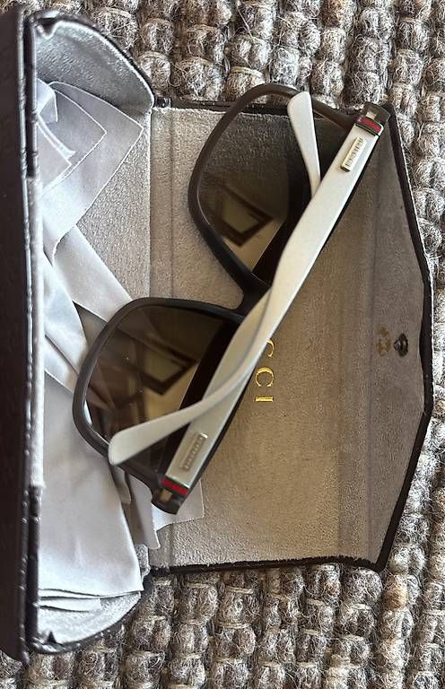 Occhiali & Lenti: Gucci Sonnenbrille  – Usato da Zollikerberg venduto da sop_p82l 1