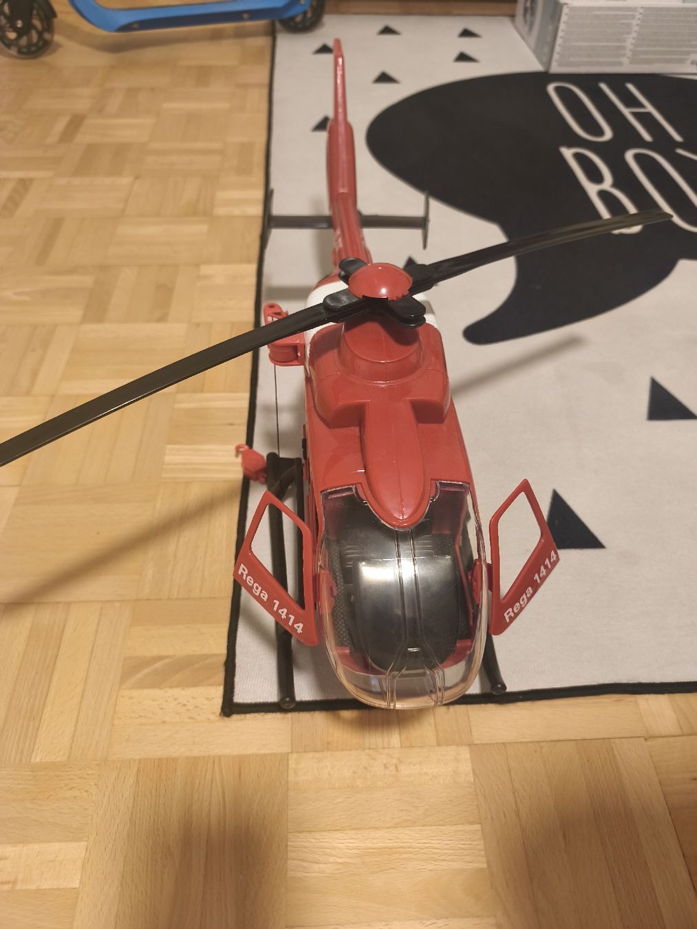 Spielzeuge: Hubschrauber  – Gebraucht aus Basel von dav_f5cw 1