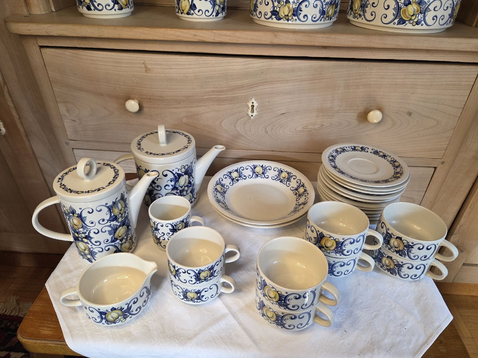 Villeroy & Boch Set di piatti: Villeroy&Boch, Cadiz Geschirr-Set – Usato da Muotathal venduto da sch_h6cz