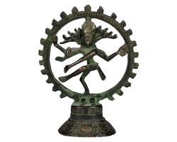 Shiva tanzt im Feuerrad auf Apasmara mit Patina