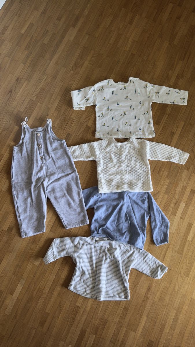 Zara Lotti & Set di vestiti: Zara set baby unisex gr.80 – Usato da Luzern venduto da ja_0707