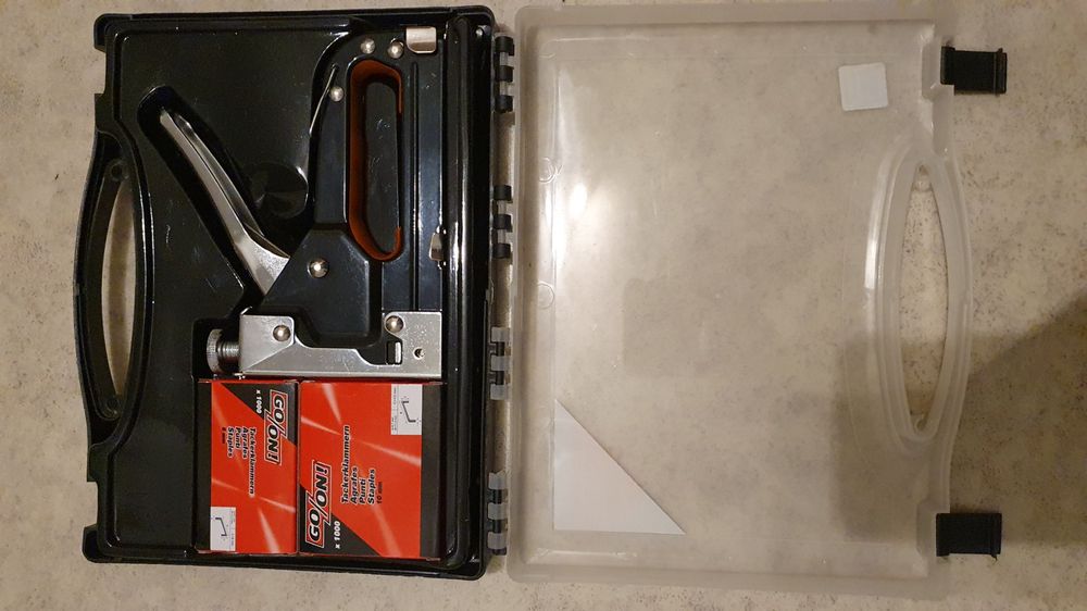 Tacker Set (Gebraucht) in Rümlang für CHF 10 – mit Lieferung auf ...