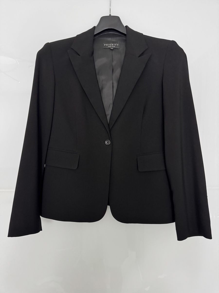 Cappotti: Schwarzer Priority Blazer in der Grösse 40 – Nuovo (secondo la descrizione) da Grenchen venduto da servet.t