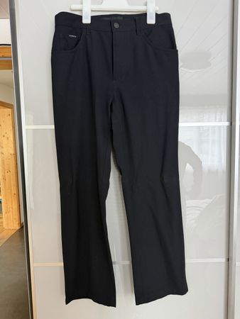 Schicke TOM-Ceramica Hose, Schwarz, Gr. 44,