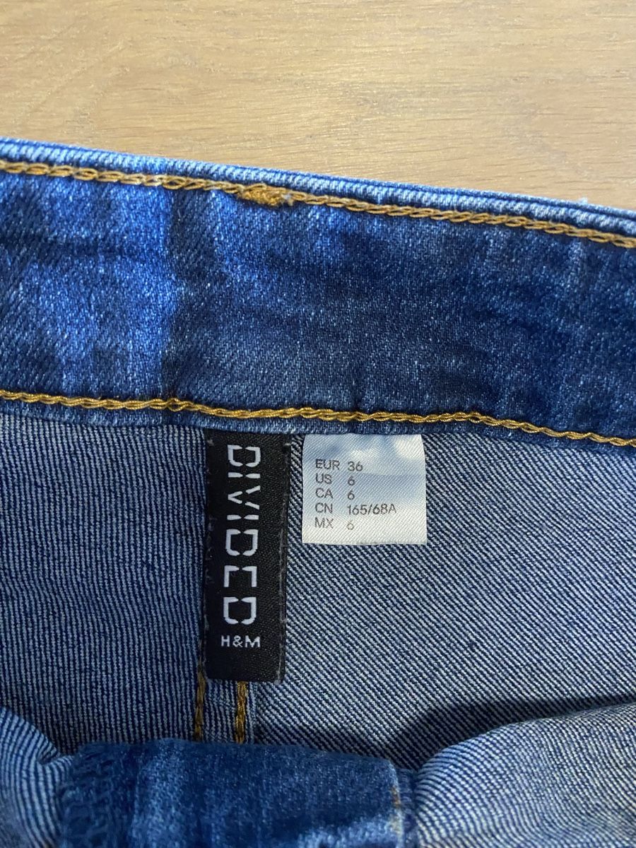 H&M Jeans: Jeans Shorts – Nuovo (secondo la descrizione) da Ausserberg venduto da ani_7jqv 2