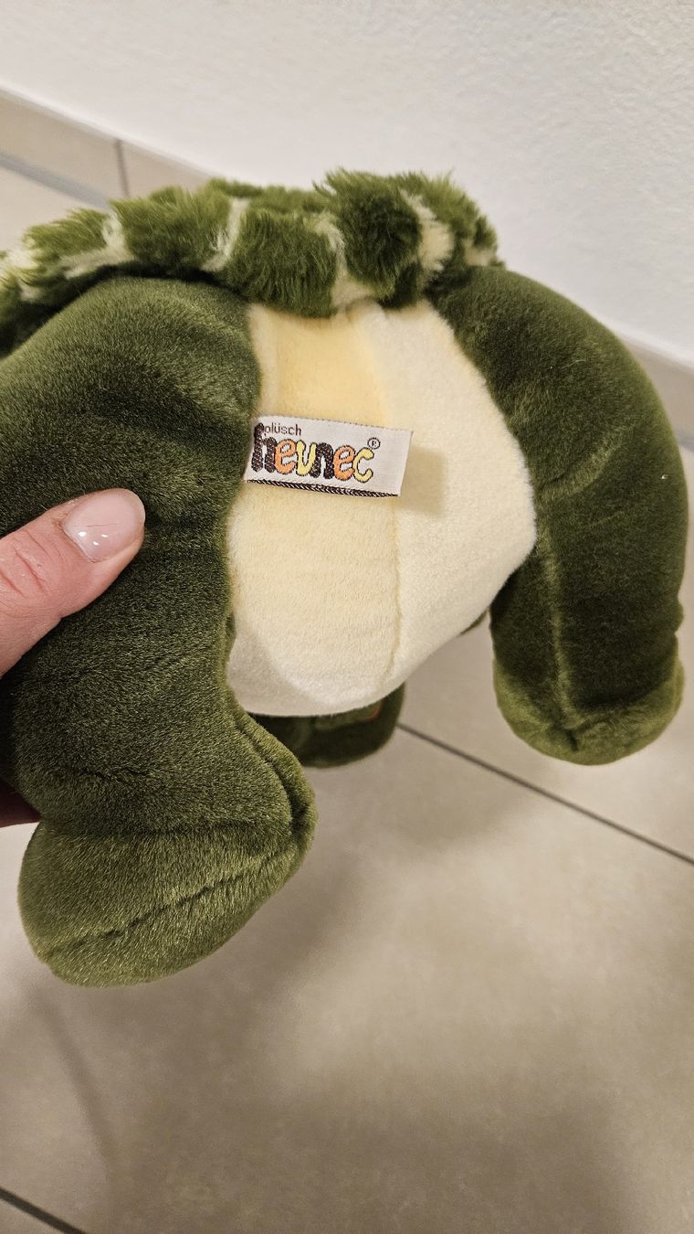 Spielzeuge: Plüschtier Stofftier Kuscheltier Schildkröte – Gebraucht aus Schaan von car_wrv2 2