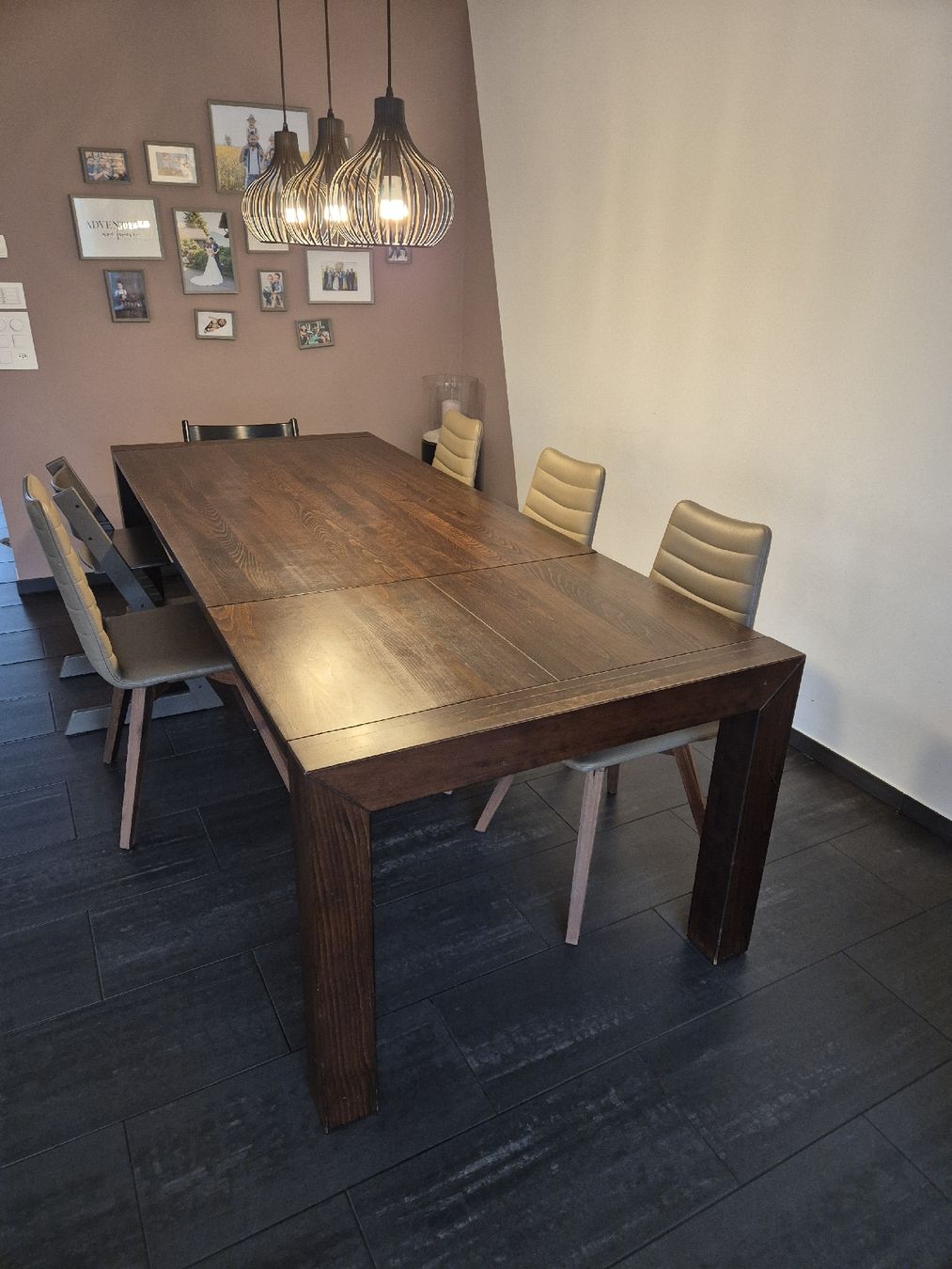 Tavoli: Holztisch Massiv Nussbaum – Usato da Meggen venduto da duderino009 3